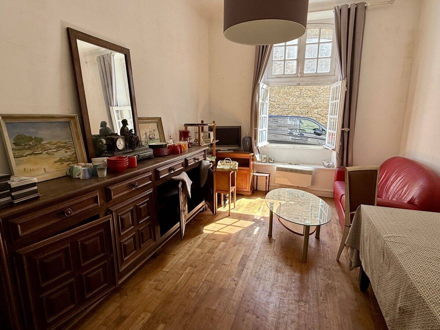 Appartement T3 lumineux avec cour fermée, Saint-Malo