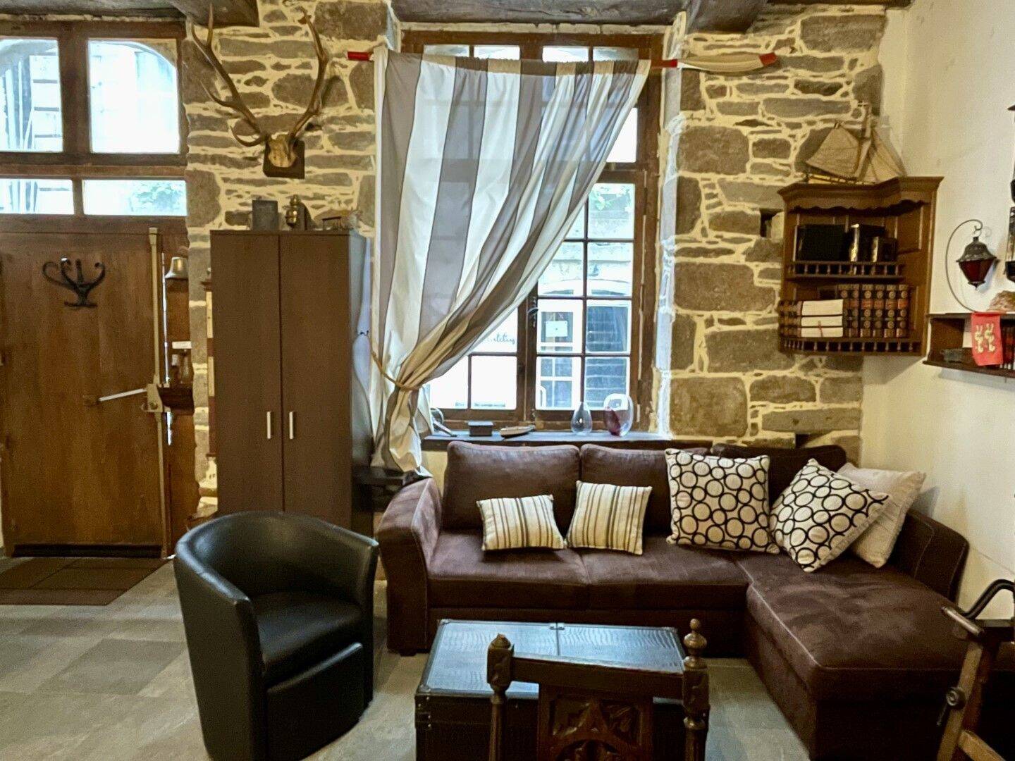 Loft de caractère au cœur de la cité corsaire, photo 2